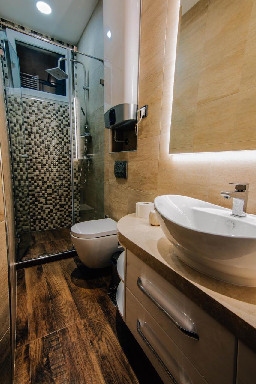 President Lux Apartment Belgrade Exterior photo